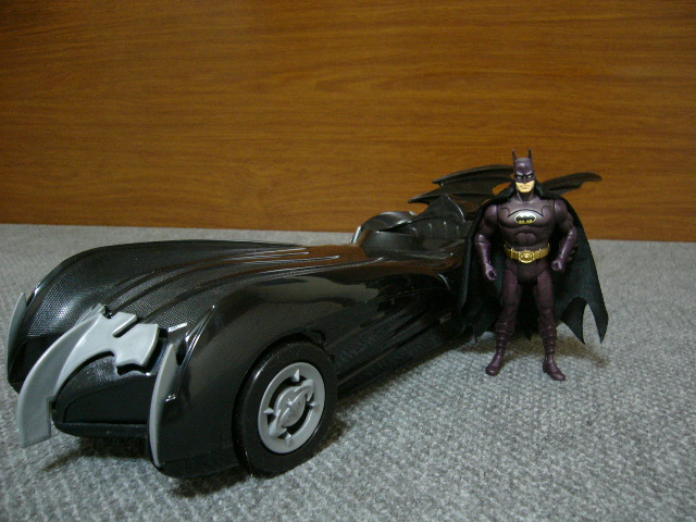 ケナー バットモービル バットマン&ロビン ver: アメリカン ケナー バットモービル バットマン&ロビン ver: アメリカン